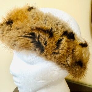 Harricana Recycled Fur Headband in Brown and Beige . 
Made in Canada 🇨🇦 
NWOT
